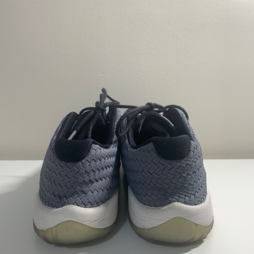 Jordan Futures 👟 - Picture 3 of 7
